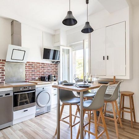 Superbe Appartement Dans Le Centre Historique Poitiers Exteriör bild