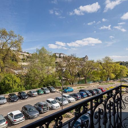 Superbe Appartement Dans Le Centre Historique Poitiers Exteriör bild